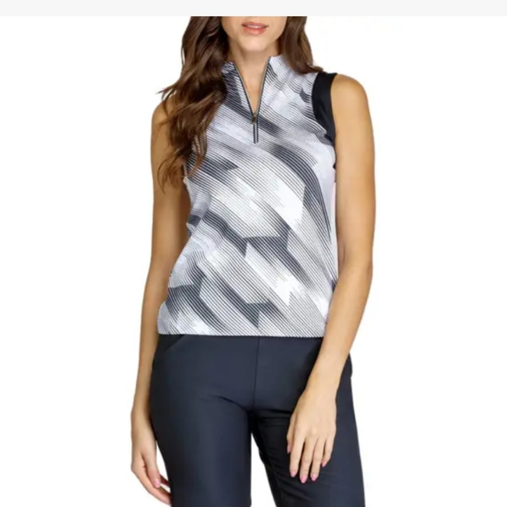 TAIL ,NWT,Golf Zosia  Sleeveless  Funnel Top, Comet Stripe Color, XL